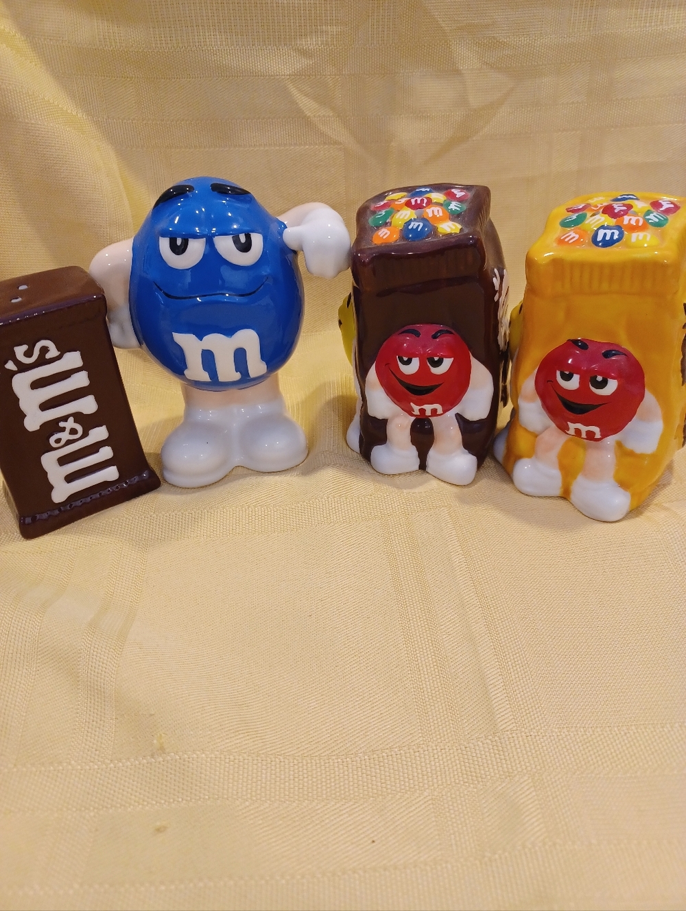 Vintage M& M  Candy Salt And Pepper Shakers  Sets